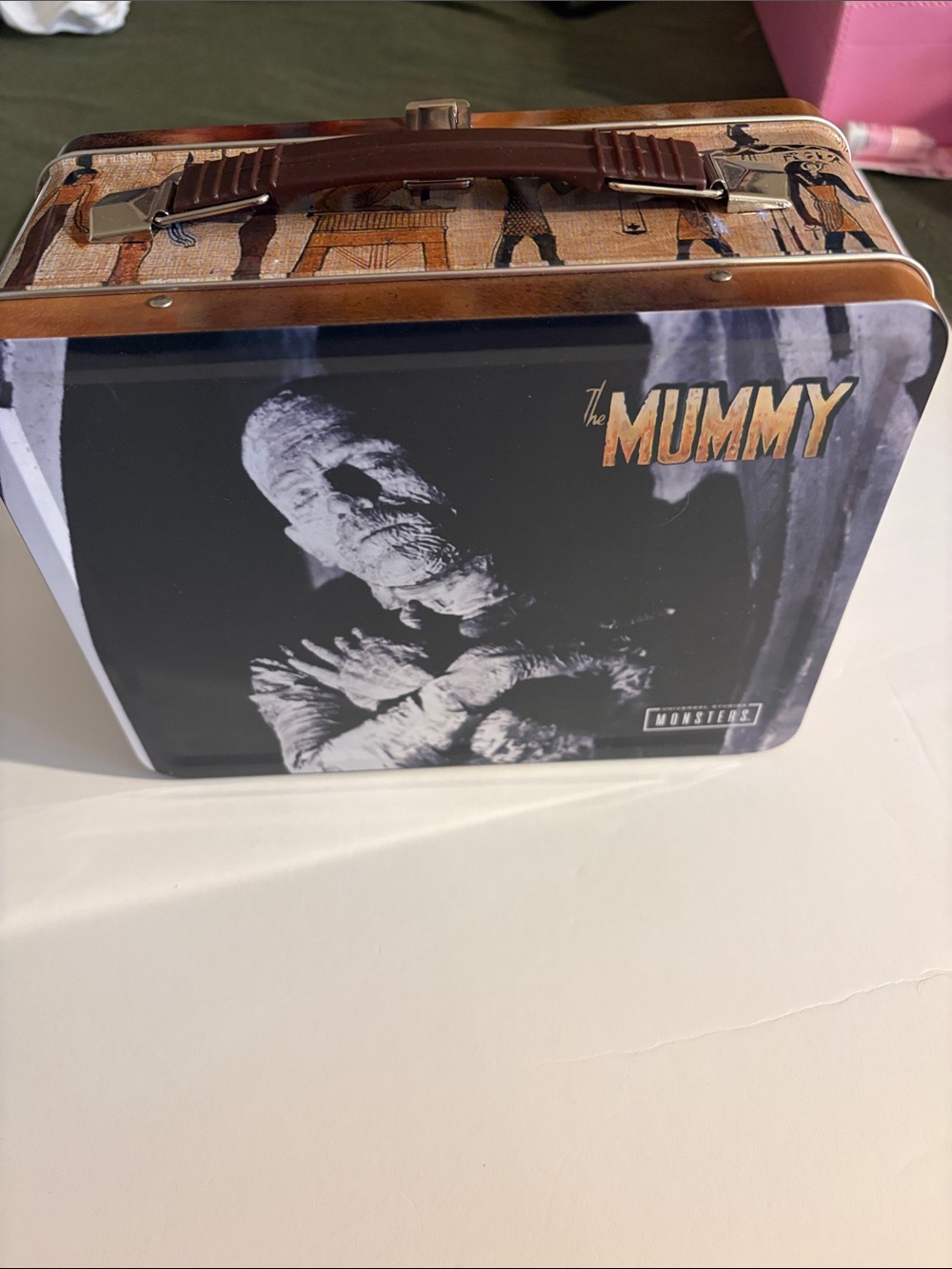 Universal The Mummy Metal Lunchbox with Brown Handle